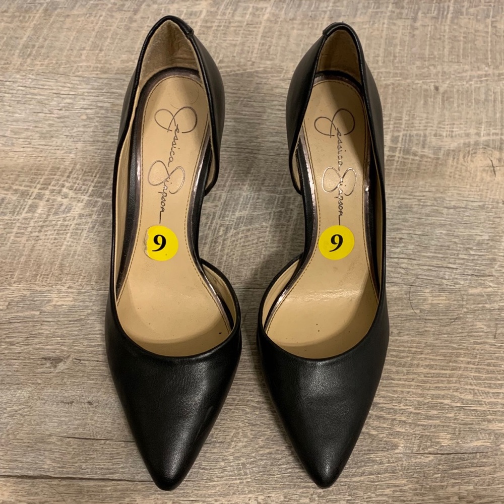 Jessica Simpson Pumps
